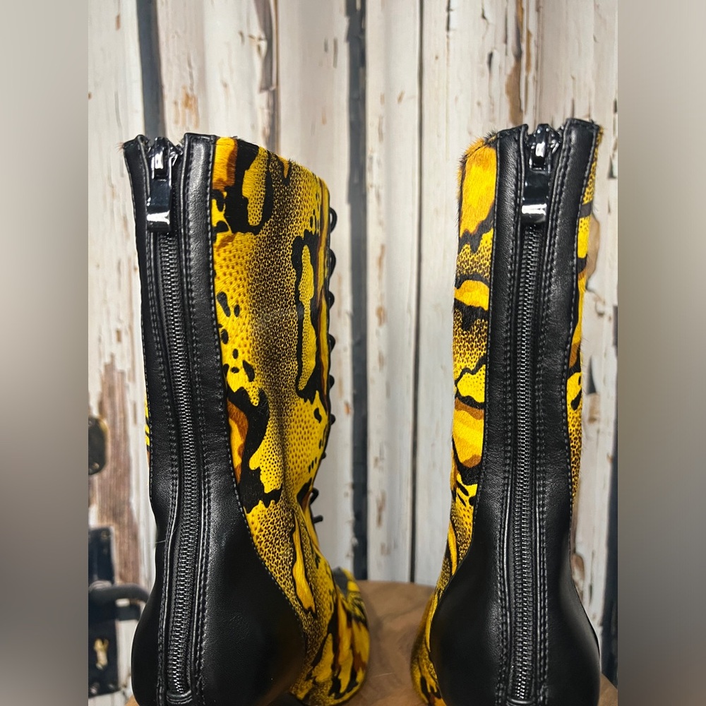 Vibrant Yellow and Black Lace-Up Heeled Boots - Picture 4 of 6